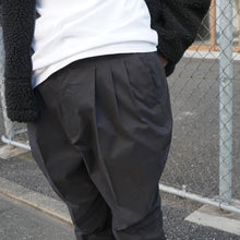 【3TUCK TAPERED PANTS】3タックテーパードパンツ