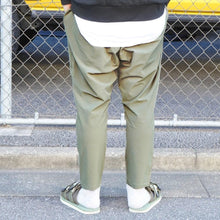 【4WAY NYLON CROPPED PANTS】4ウェイナイロンクロップドパンツ
