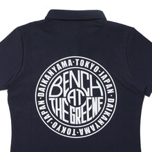 BENCH AT THE GREENE GOLF / レディースゴルフシャツ