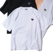 BEN DAVIS【CAR EMBRO TEE】カー刺繍Tシャツ