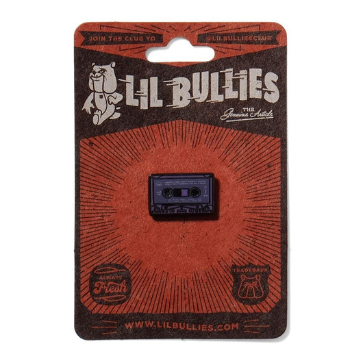 ILI BULLIES LAPEL PIN3