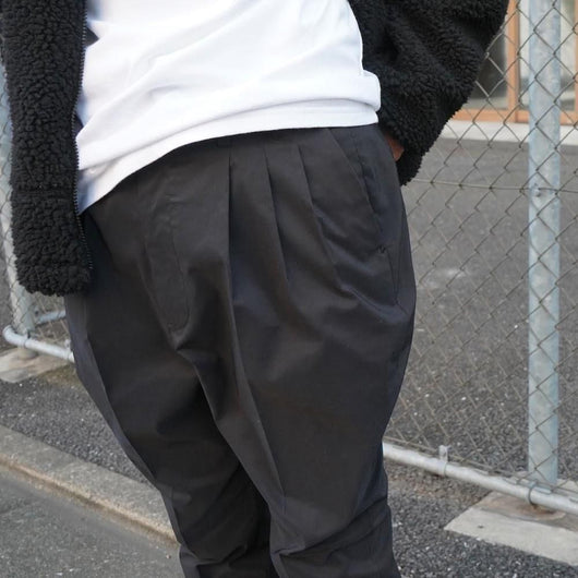 【3TUCK TAPERED PANTS】3タックテーパードパンツ