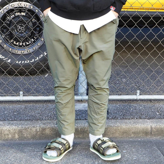 【4WAY NYLON CROPPED PANTS】4ウェイナイロンクロップドパンツ