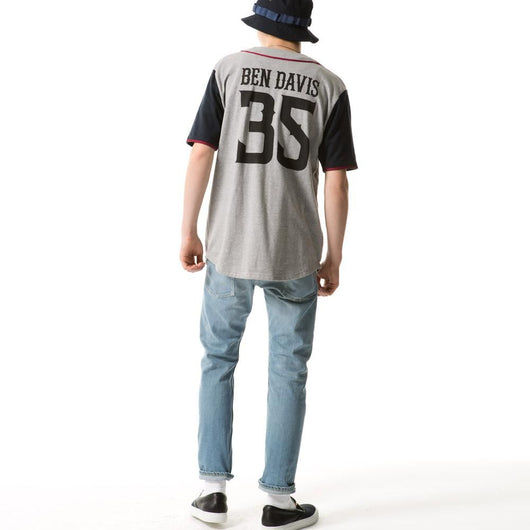 HEY STRAIGHT ［aka-mimi］ 10YRS