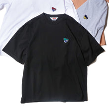 BEN DAVIS【CAR EMBRO TEE】カー刺繍Tシャツ